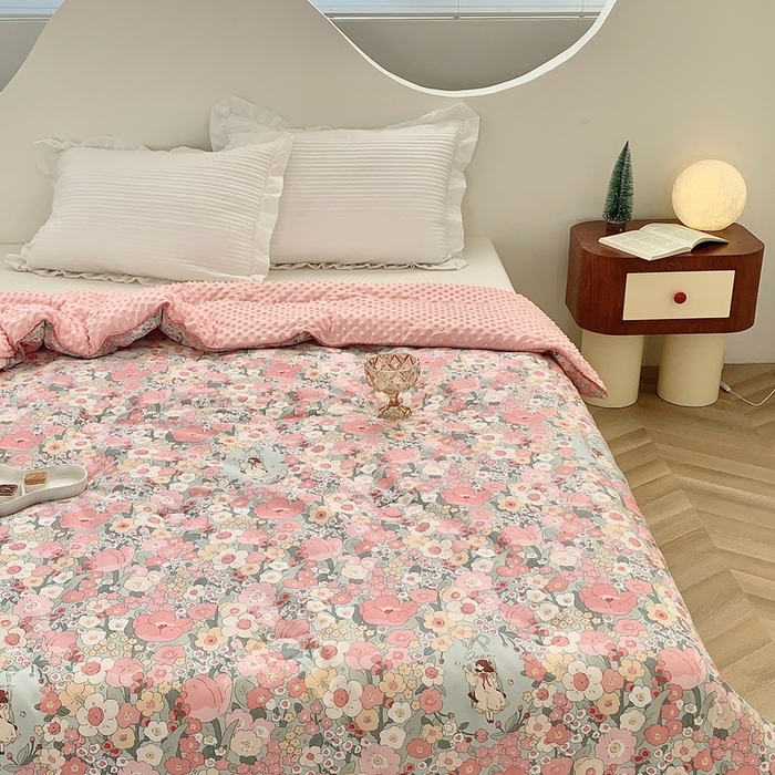 91家纺网 家纺一手货源 找家纺 星期八 2023新款全棉豆豆春秋被夏被 梦境