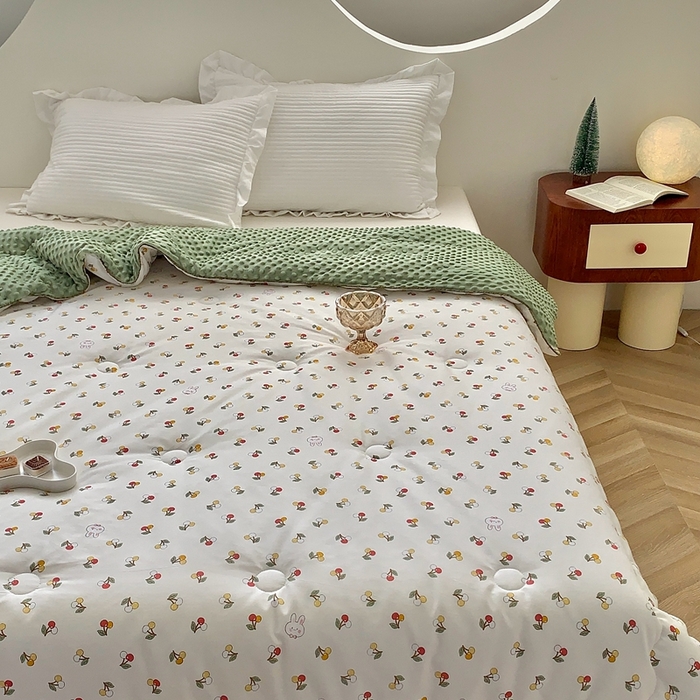 91家纺网 家纺一手货源 找家纺 星期八 2023新款全棉豆豆春秋被夏被 硕果