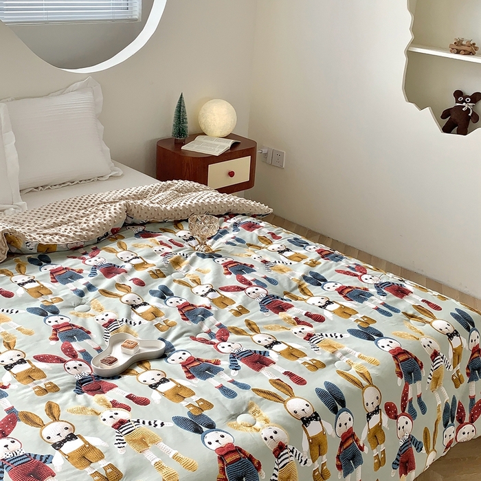 91家纺网 家纺一手货源 找家纺 星期八 2023新款全棉豆豆春秋被夏被 毛线兔