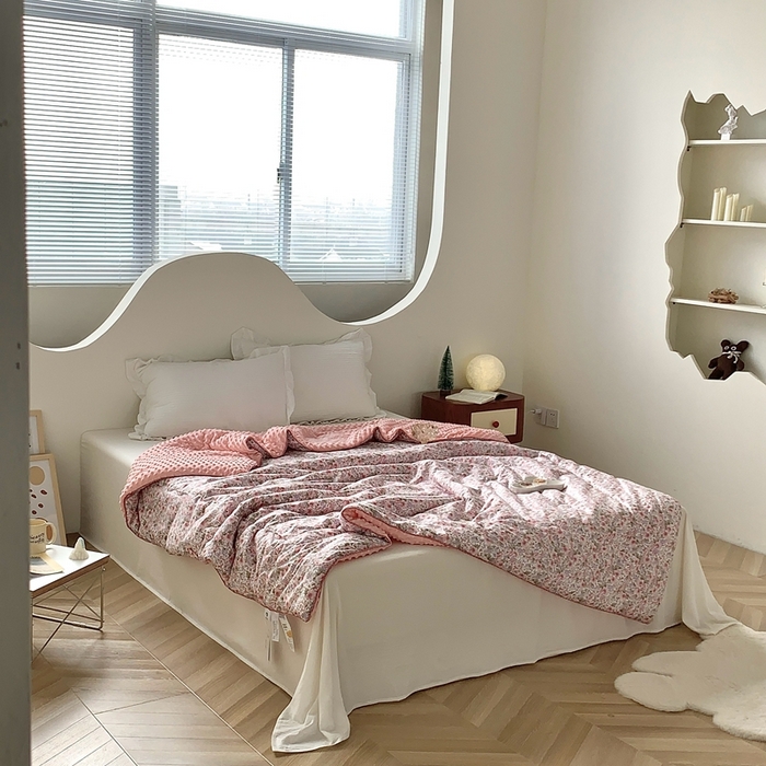 91家纺网 家纺一手货源 找家纺 星期八 2023新款全棉豆豆春秋被夏被 雪柳