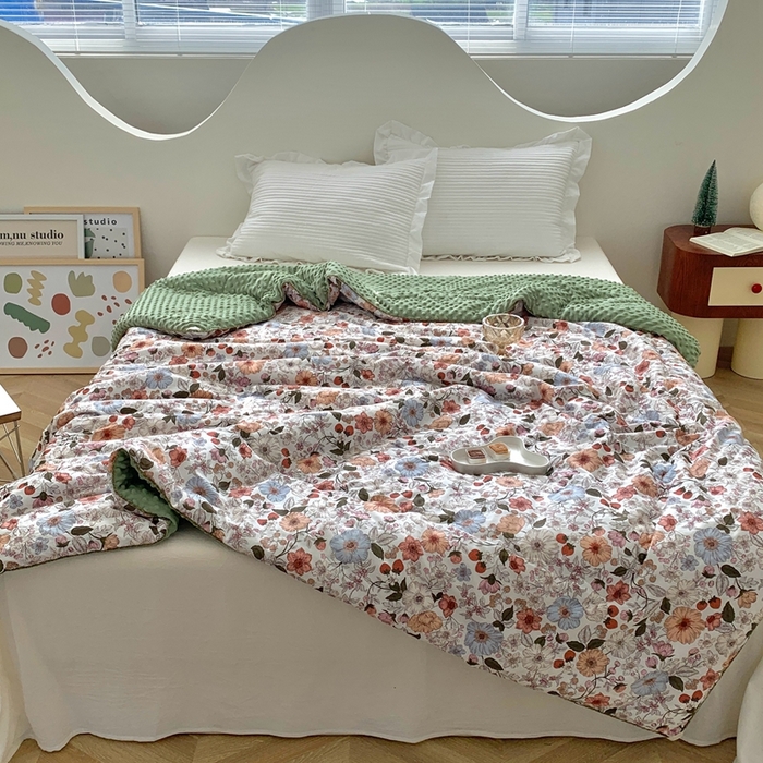 91家纺网 家纺一手货源 找家纺 星期八 2023新款全棉豆豆春秋被夏被 繁花