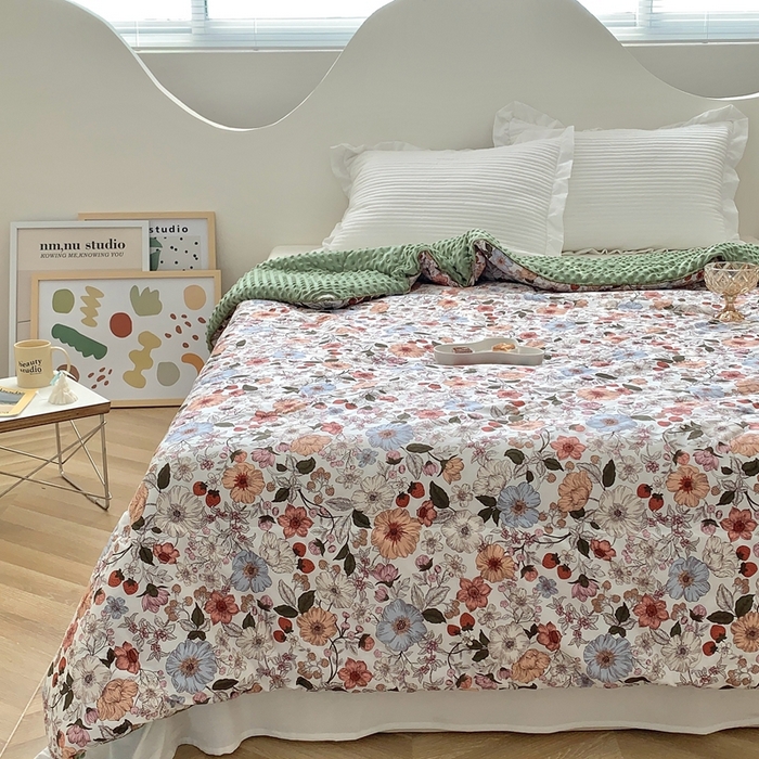 91家纺网 家纺一手货源 找家纺 星期八 2023新款全棉豆豆春秋被夏被 繁花