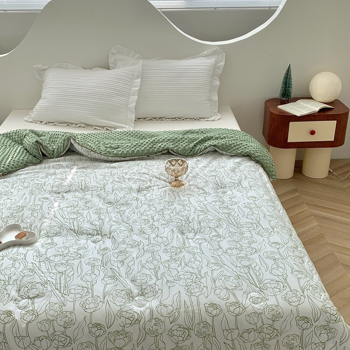 91家纺网 家纺一手货源 找家纺 星期八 2023新款全棉豆豆春秋被夏被 绿玫瑰