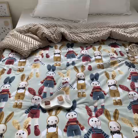 91家纺网 家纺一手货源 找家纺 星期八 2023新款全棉豆豆春秋被夏被 毛线兔