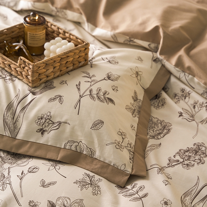 91家纺网 家纺一手货源 找家纺 千朵森 2024新款全棉长绒棉拼角款印花四件套  简爱