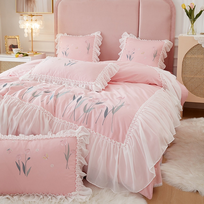 91家纺网 家纺一手货源 找家纺 亲亲公主2025新款全棉韩版绣花韩版公主风蕾丝四件套-郁金香粉色