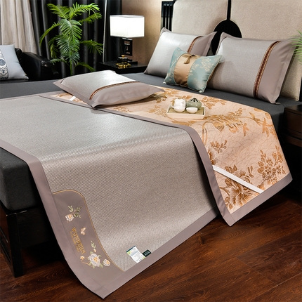 91家纺网 家纺一手货源 找家纺 小牛席业2023新款绣球花开-冰藤双面席 绣球花开-冰藤银灰