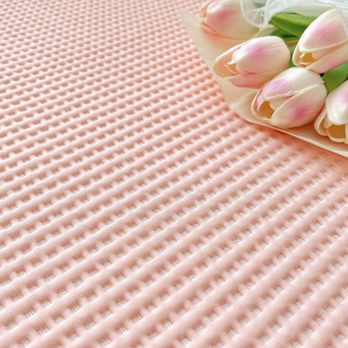 91家纺网 家纺一手货源 找家纺 同田 2023新款凉豆豆床裙款凉席冰丝凉感豆豆席 萝莉粉