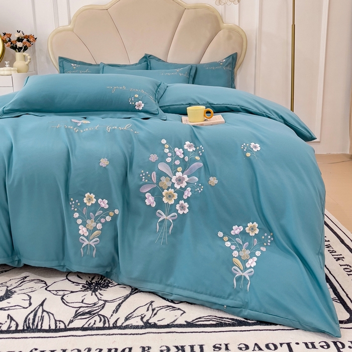 91家纺网 家纺一手货源 找家纺 金米诺 2024新款水洗磨毛刺绣四件套 幸运花-湖蓝