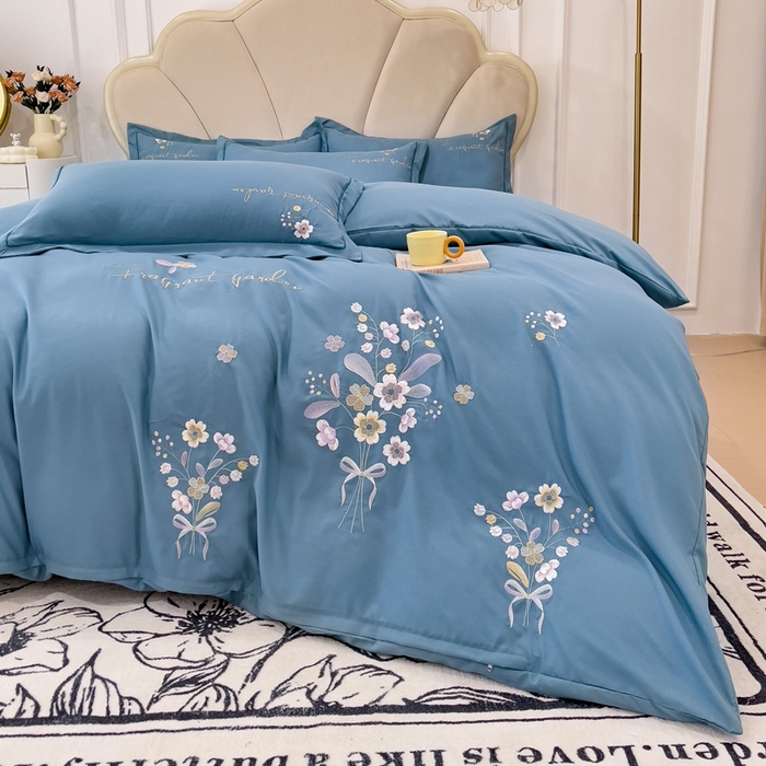 91家纺网 家纺一手货源 找家纺 金米诺 2024新款水洗磨毛刺绣四件套 幸运花-宾利蓝