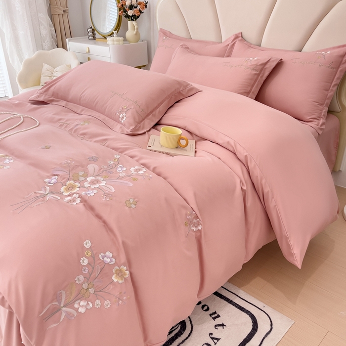 91家纺网 家纺一手货源 找家纺 金米诺 2024新款水洗磨毛刺绣四件套 幸运花-浅豆沙