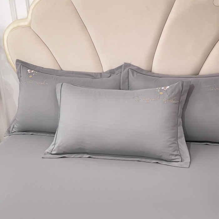 91家纺网 家纺一手货源 找家纺 金米诺 2024新款水洗磨毛刺绣四件套 幸运花-灰