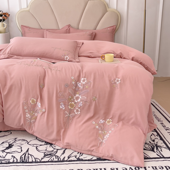 91家纺网 家纺一手货源 找家纺 金米诺 2024新款水洗磨毛刺绣四件套 幸运花-浅豆沙