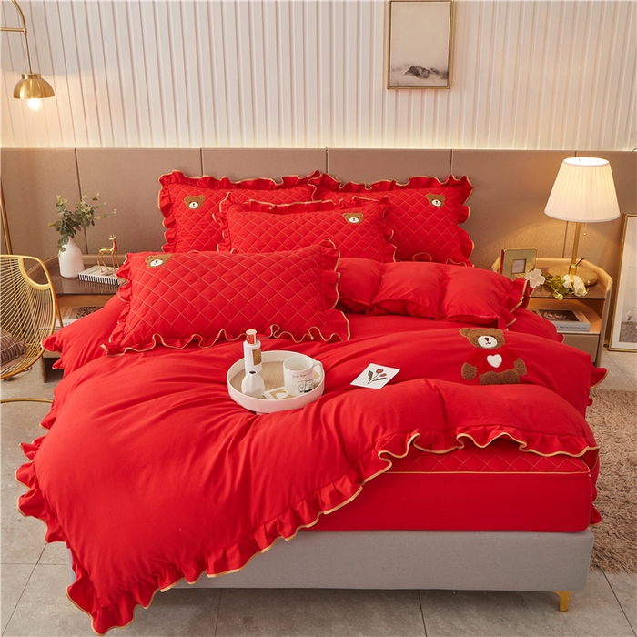 91家纺网 家纺一手货源 找家纺 屹成家纺 2024年水洗棉毛巾绣款床笠四件套 大红