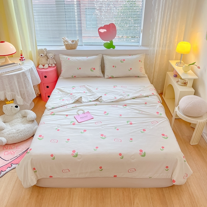 91家纺网 家纺一手货源 找家纺  蜜柚 2024新款A类提花透气凉感丝小冰皮夏被 小确幸