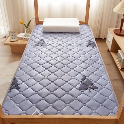 91家纺网 家纺一手货源 找家纺 （总）花言狐语 2025新款AB双面可用藤席夹棉床褥地垫单人款