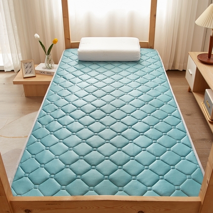 91家纺网 家纺一手货源 找家纺 （总）花言狐语 2025新款AB双面可用藤席夹棉床褥地垫单人款