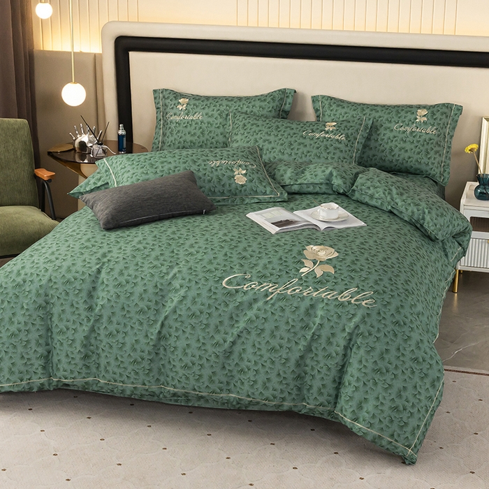 91家纺网 家纺一手货源 找家纺 优尚家纺2025新款肌理纹刺绣款四件套 孔雀绿