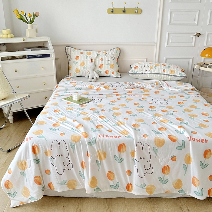 91家纺网 家纺一手货源 找家纺 纽缦家纺 2023新款降温凉感被 兔精灵-奶白