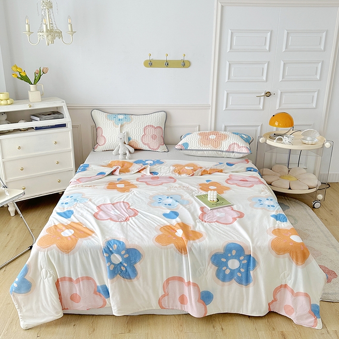 91家纺网 家纺一手货源 找家纺 纽缦家纺 2023新款降温凉感被 春暖花语