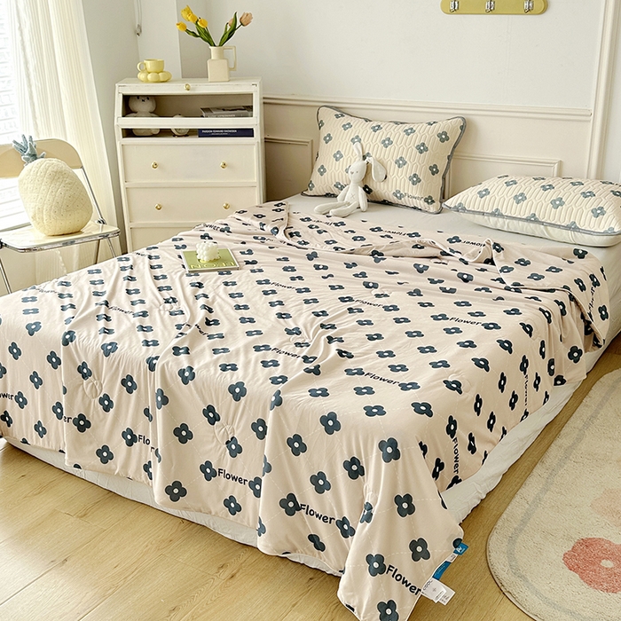 91家纺网 家纺一手货源 找家纺 纽缦家纺 2023新款降温凉感被 灵动-卡其