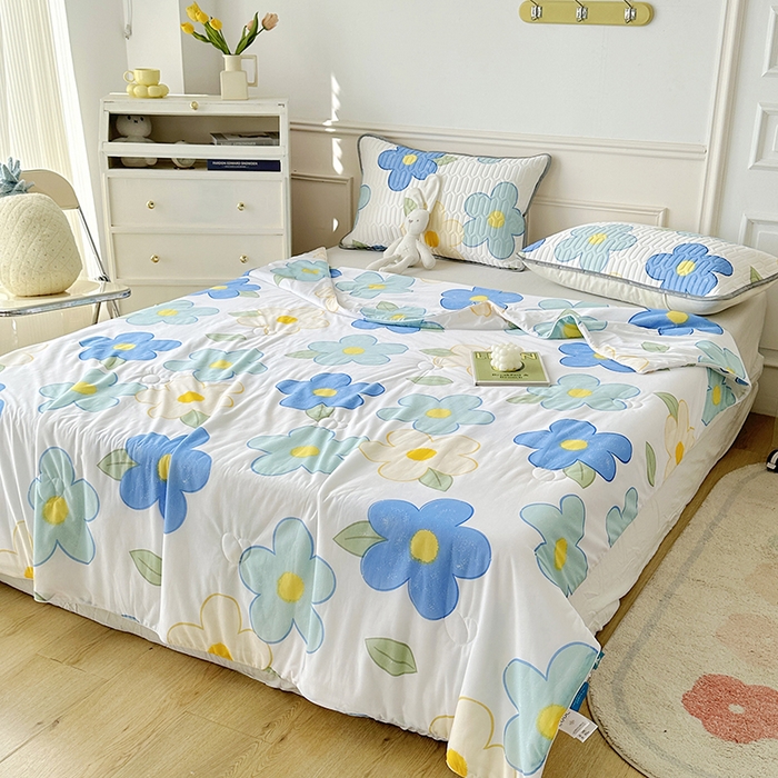 91家纺网 家纺一手货源 找家纺 纽缦家纺 2023新款降温凉感被 花季-白蓝