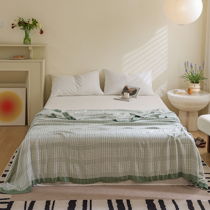 91家纺网 家纺一手货源 找家纺 雯雨家纺 2023新款竹纤维毛巾被 百灵鸟-绿色