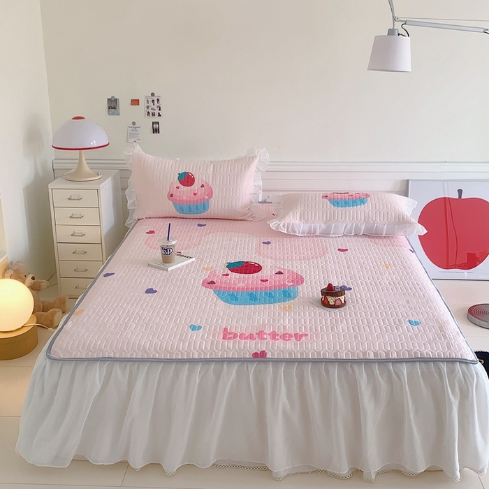 91家纺网 家纺一手货源 找家纺 美乐迪2023新款大版床裙款乳胶凉席 粉色蛋糕