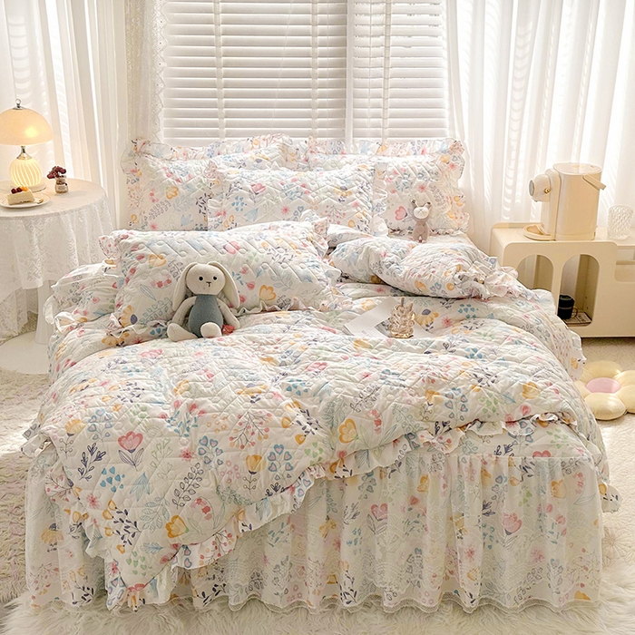 91家纺网 家纺一手货源 找家纺 宜凡 2023新款云朵棉床笠式床裙三件套 花恬梦语