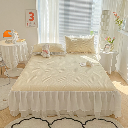 91家纺网 家纺一手货源 找家纺 （总）十里居 2023款冰豆豆按摩凉感床裙款凉席三件套