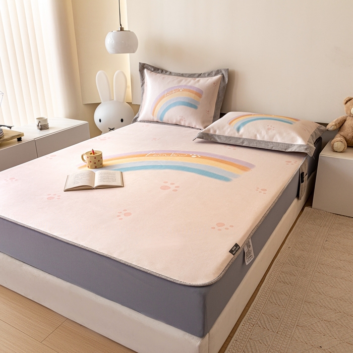 91家纺网 家纺一手货源 找家纺 本希家居 2023新款小清新卡通款 彩虹脚丫—床笠