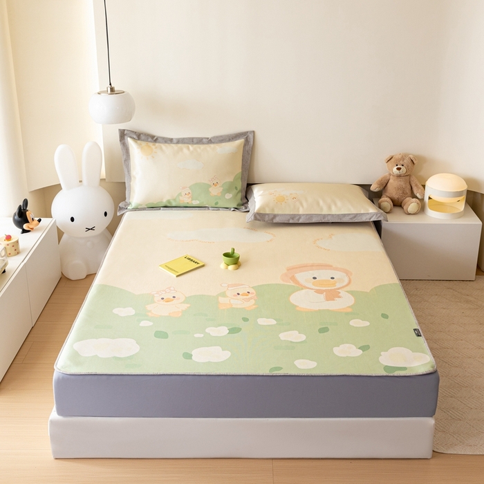 91家纺网 家纺一手货源 找家纺 本希家居 2023新款小清新卡通款 幸福一家—床笠