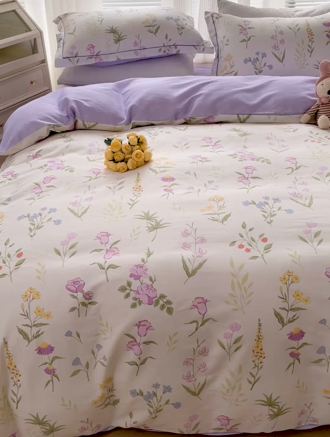 91家纺网 家纺一手货源 找家纺 乐童2024新款网红直播爆款吊边＋一字绣工艺款四件套（六） 紫兰花