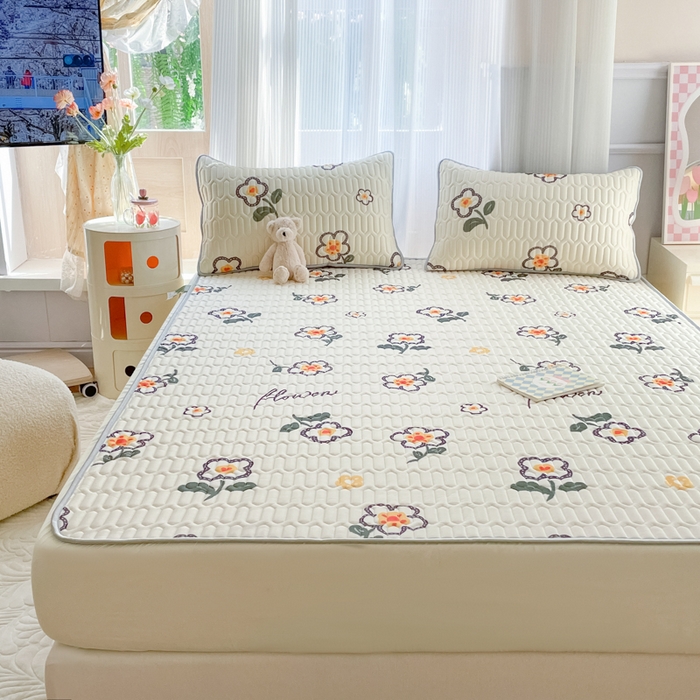 91家纺网 家纺一手货源 找家纺 柒月 2023新款小清新乳胶凉席床笠款 花落