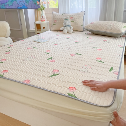 91家纺网 家纺一手货源 找家纺 （总）柒月 2023新款小清新乳胶凉席床笠款