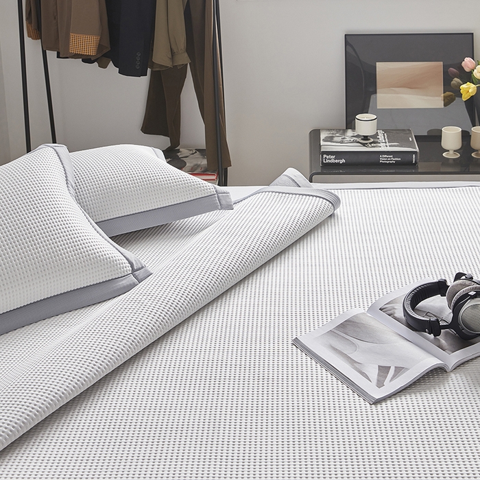 91家纺网 家纺一手货源 找家纺 慕尚 2025新款PE华夫格凉席+夏被 华夫格白