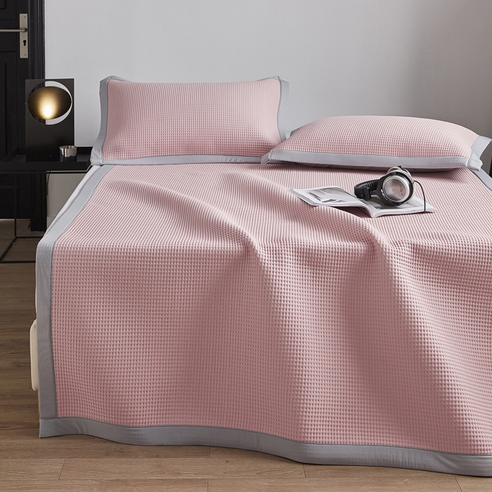 91家纺网 家纺一手货源 找家纺 慕尚 2025新款PE华夫格凉席+夏被 华夫格粉