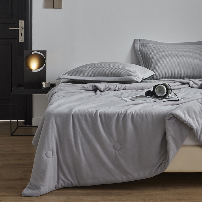 91家纺网 家纺一手货源 找家纺 慕尚 2025新款PE华夫格凉席+夏被 华夫格灰