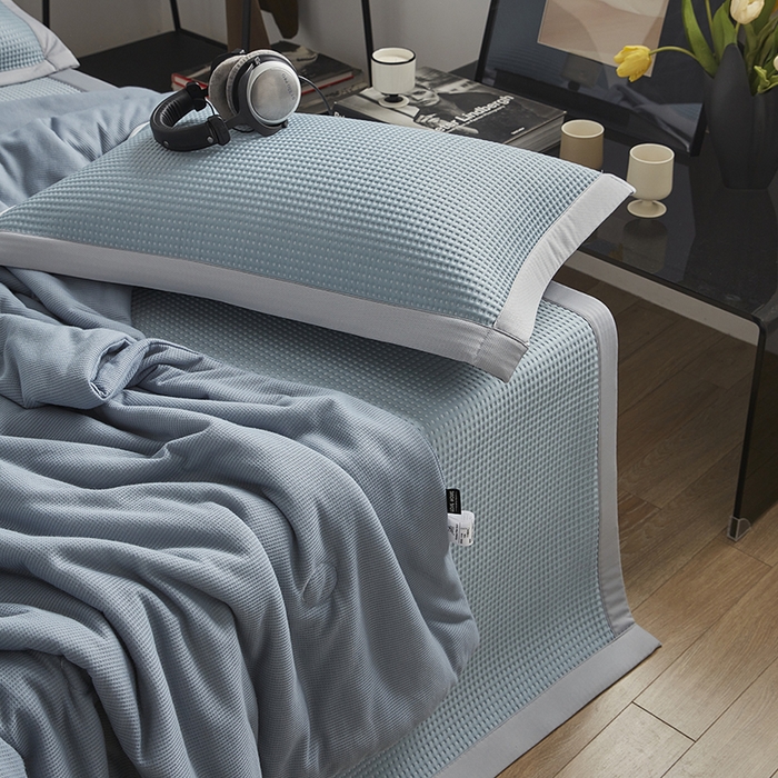 91家纺网 家纺一手货源 找家纺 慕尚 2025新款PE华夫格凉席+夏被 华夫格蓝