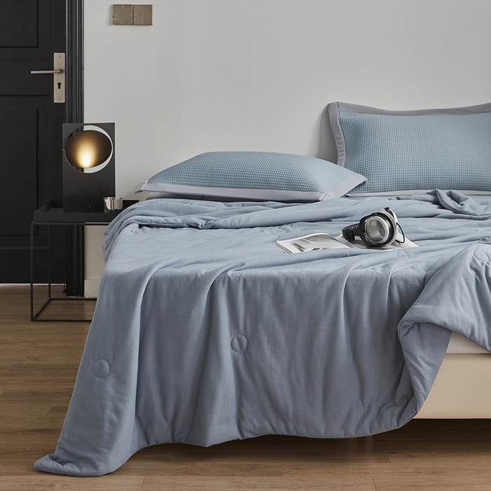 91家纺网 家纺一手货源 找家纺 慕尚 2025新款PE华夫格凉席+夏被 华夫格蓝