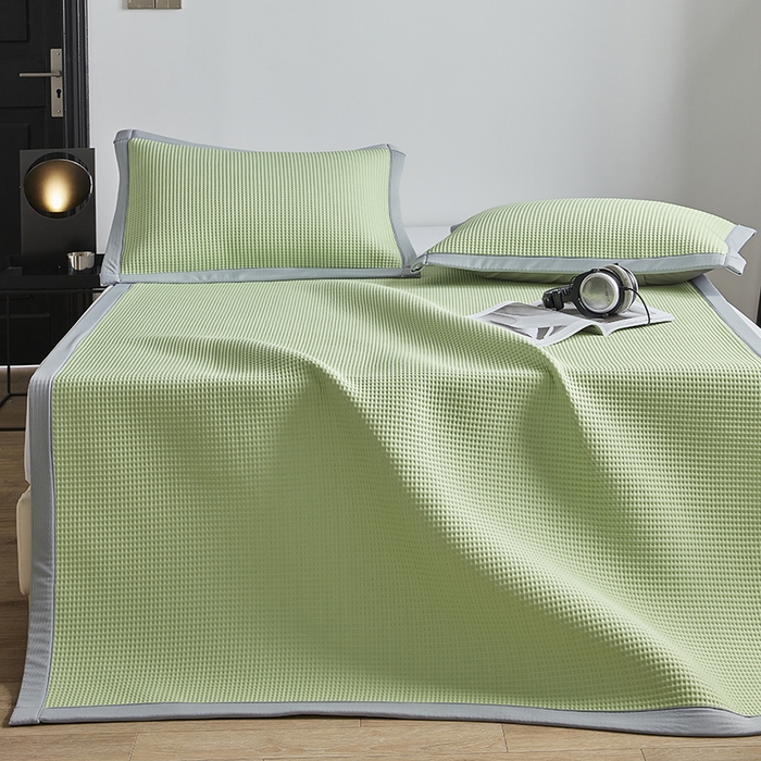 91家纺网 家纺一手货源 找家纺 慕尚 2025新款PE华夫格凉席+夏被 华夫格绿