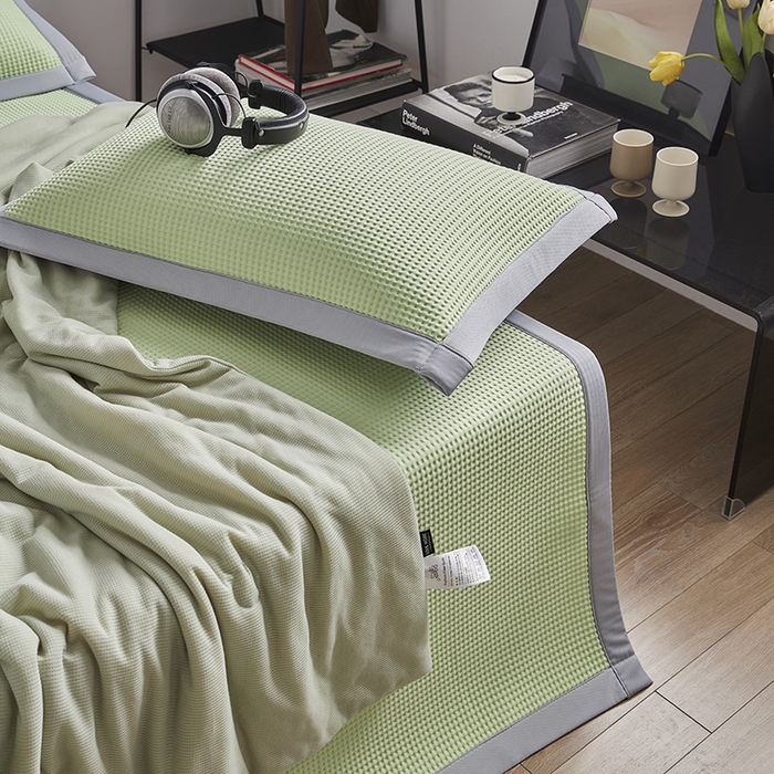 91家纺网 家纺一手货源 找家纺 慕尚 2025新款PE华夫格凉席+夏被 华夫格绿