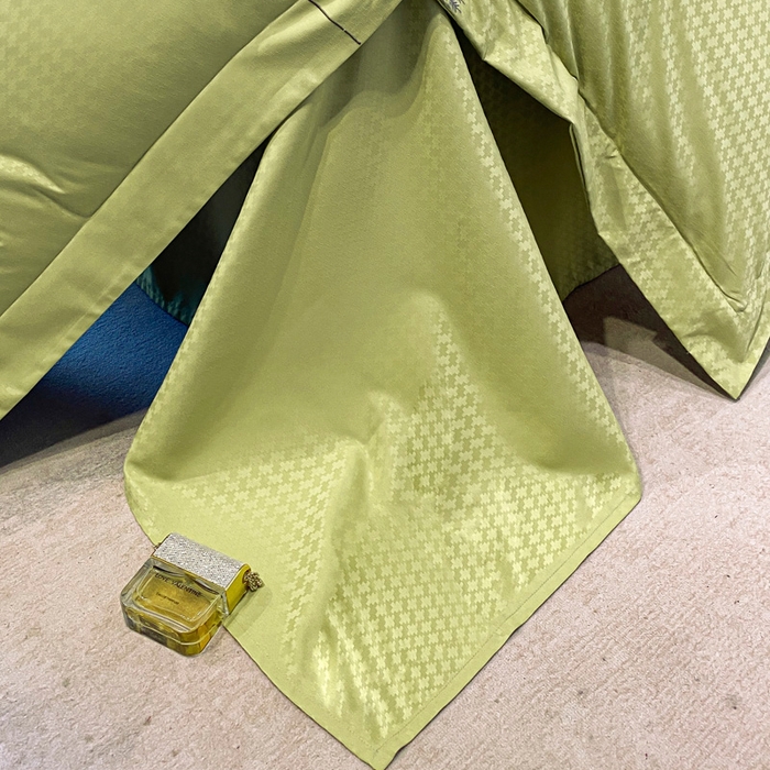 91家纺网 家纺一手货源 找家纺 安妮 2023新款简约提花刺绣四件套-缇娜夫人 缇娜夫人-果绿