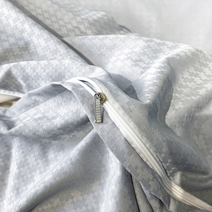 91家纺网 家纺一手货源 找家纺 安妮 2023新款简约提花刺绣四件套-缇娜夫人 缇娜夫人-蓝灰