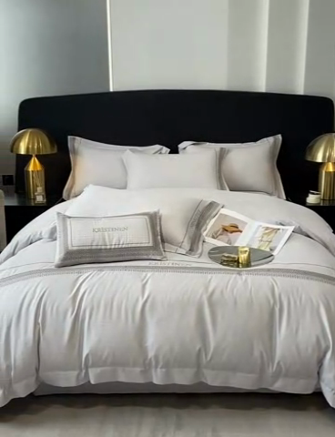 91家纺网 家纺一手货源 找家纺 安妮 2023新款简约提花刺绣四件套-缇娜夫人 缇娜夫人-象牙灰