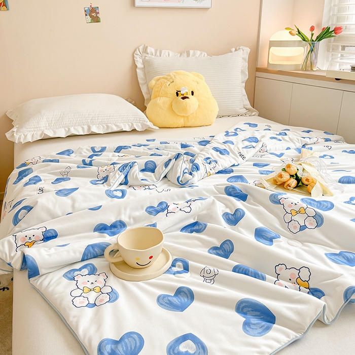 91家纺网 家纺一手货源 找家纺 晨希 2023新款针织棉夏被 兰心熊