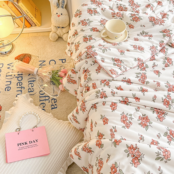 91家纺网 家纺一手货源 找家纺 晨希 2023新款针织棉夏被 月桂花