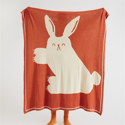 91家纺网 家纺一手货源 找家纺 暖绵绵 2025新款全棉盖毯跳跳兔系列 西瓜红