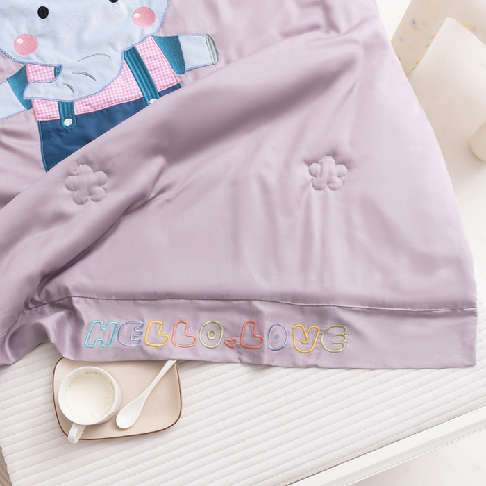 91家纺网 家纺一手货源 找家纺 喜多兔儿童家纺 2023年新款小欢喜莫代尔天丝空调被 灰色米拉小象