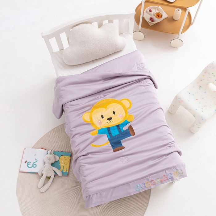 91家纺网 家纺一手货源 找家纺 喜多兔儿童家纺 2023年新款小欢喜莫代尔天丝空调被 灰色跳跳小猴